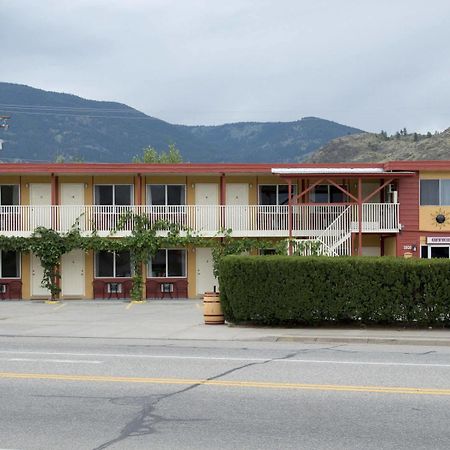 Maple Leaf Motel Inn Towne Osoyoos Kültér fotó